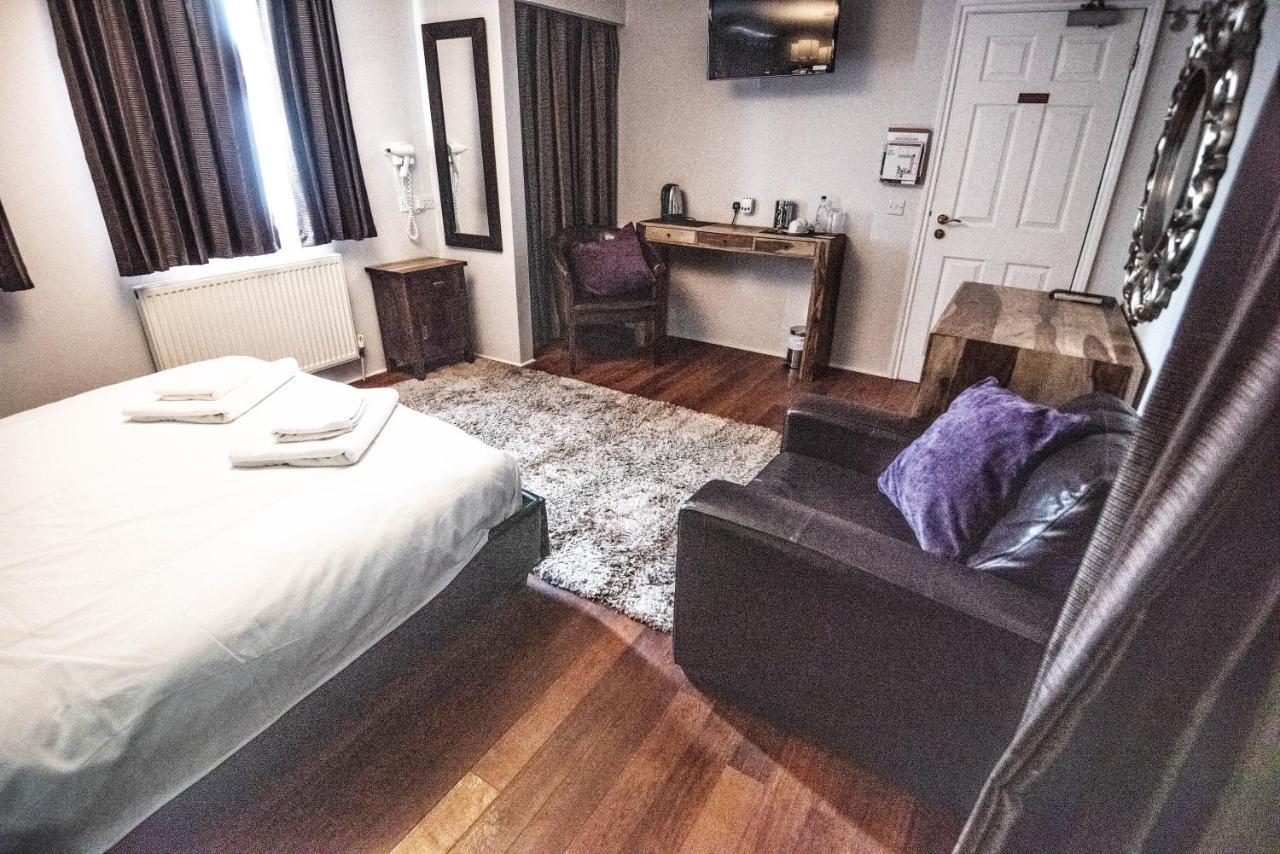 ลีไซด์ โฮเทล Hotel ลูตัน ภายนอก รูปภาพ